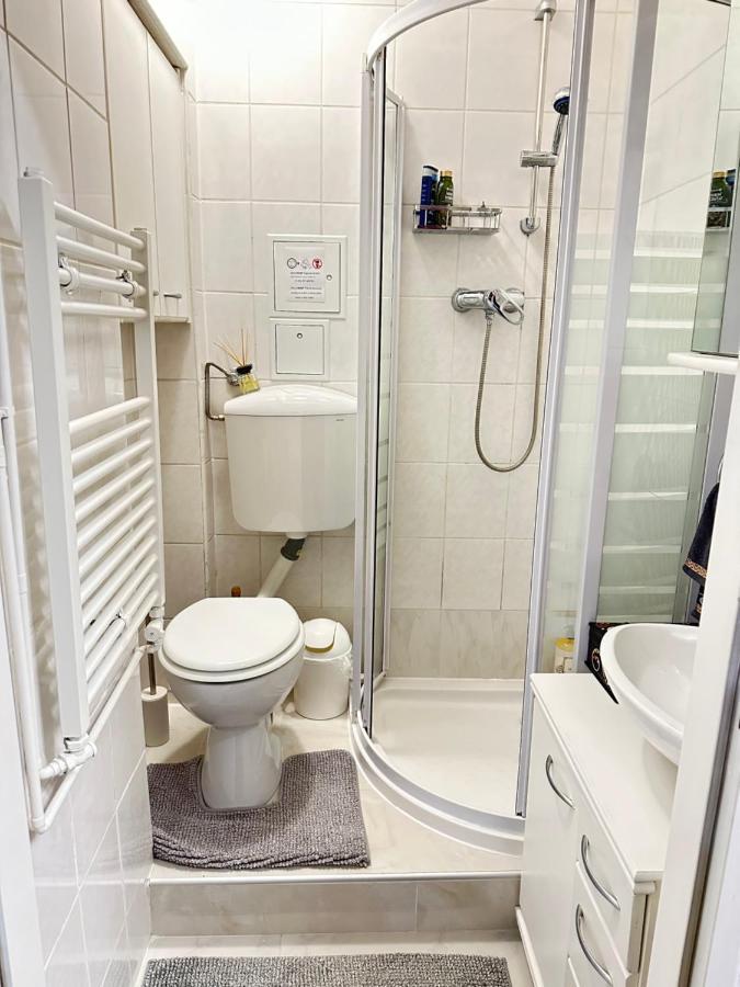 Apartament Cosy & Quiet In 17Th District Wiedeń Zewnętrze zdjęcie