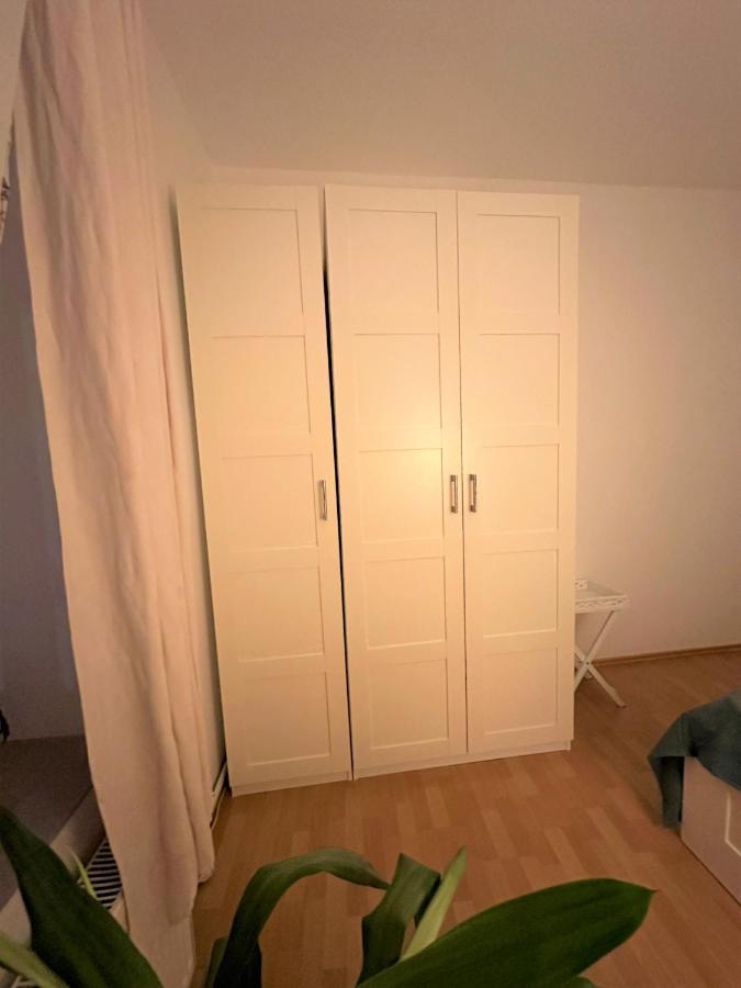 Apartament Cosy & Quiet In 17Th District Wiedeń Zewnętrze zdjęcie